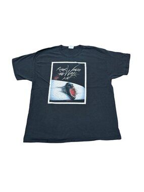 Vintage Roger Waters “The Wall Live Tour 2010” Band T-Shirt Black